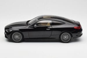 Mercedes CLE C236 Coupe Obsidian Negru Metalizat Norev 1:18 183937 Metal - imaginea 4 din 8