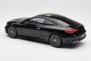 Mercedes CLE C236 Coupe Obsidian Negru Metalizat Norev 1:18 183937 Metal - imaginea 7 din 8