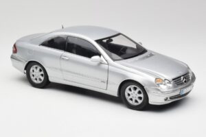 Mercedes CLK 500 C209 Argintiu Kyosho 1:18 B66962144 Metal - imaginea 6 din 8