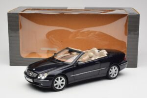 Mercedes CLK 500 W209 Cabriolet Albastru Închis Metalizat Kyosho 1:18 B66962174 Metal - imaginea 9 din 9