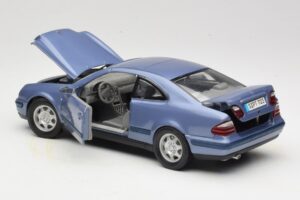 Mercedes CLK C208 Violet Anson 1:18 30330 Metal - imaginea 5 din 8