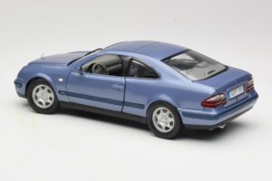 Mercedes CLK C208 Violet Anson 1:18 30330 Metal - imaginea 7 din 8
