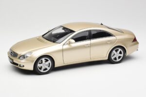 Mercedes CLS C219 Bej Deschis Auriu Kyosho 1:18 08401LBE Metal