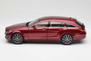 Mercedes CLS Shooting Brake X218 Thulite Roșu Norev 1:18 B66960116 Metal - imaginea 4 din 8