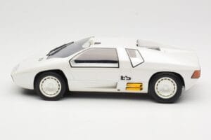 Mercedes CW311 White Metallic BoS Models 1:18 BOS198 Rășină - imaginea 3 din 6