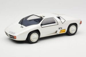 Mercedes CW311 White Metallic BoS Models 1:18 BOS198 Rășină