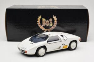 Mercedes CW311 White Metallic BoS Models 1:18 BOS198 Rășină - imaginea 6 din 6