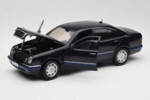 Mercedes E-Class W210 E320 Negru Sun Star 1:18 1151 Metal - imaginea 2 din 8