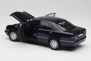 Mercedes E-Class W210 E320 Negru Sun Star 1:18 1151 Metal - imaginea 5 din 8