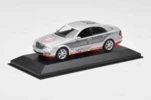 Mercedes E-Class W211 #7 Team AutoBild Paris-Beijing 2006 Replacement Box Minichamps 1:43 MB001 Metal - imaginea 2 din 4