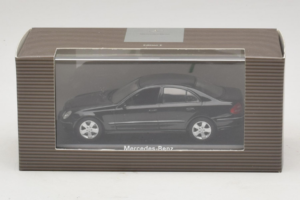 Mercedes E-Class W211 Negru Minichamps 1:43 B66961950 Metal - imaginea 4 din 4