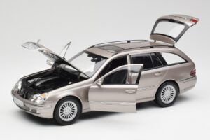 Mercedes E320 CDI W210 Break Cubanite Argintiu Kyosho 1:18 B66962188 Metal - imaginea 2 din 8
