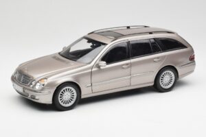 Mercedes E320 CDI W210 Break Cubanite Argintiu Kyosho 1:18 B66962188 Metal