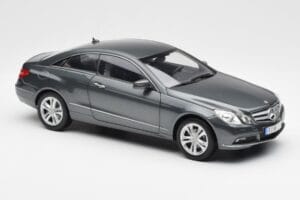 Mercedes E500 C207 Coupe Tenoric Gri Norev 1:18 183540 Metal - imaginea 6 din 8