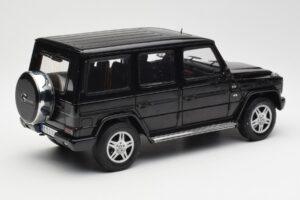 Mercedes G 500 W463 Negru Dealer Edition AUTOart 1:18 B66962143 Metal - imaginea 3 din 8