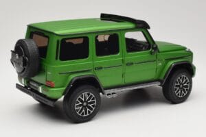 Mercedes G 63 AMG 4x4 Squared Green Hell Magno Almost Real 1:18 820821 Metal - imaginea 3 din 8