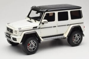 Mercedes G 63 AMG 4x4 Squared Polar White Almost Real 1:18 820203 Metal