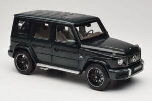 Mercedes G 63 AMG W463 Green Metallic Minichamps 1:18 110037066 Metal - imaginea 6 din 8
