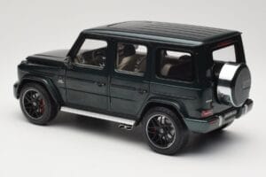 Mercedes G 63 AMG W463 Green Metallic Minichamps 1:18 110037066 Metal - imaginea 7 din 8