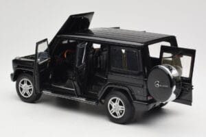 Mercedes G-Class G 500 W463 Smaragd Black Metallic AUTOart 1:18 76101 Metal - imaginea 5 din 8