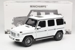 Mercedes G-Class G 500 W463A Diamond White Metallic Minichamps 1:18 113037111 Metal - imaginea 8 din 8