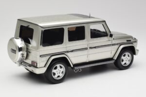 Mercedes G-Class G55 AMG W463 Iridium Argintiu Otto 1:18 OT1126 Rășină - imaginea 2 din 6