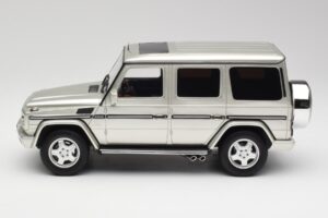 Mercedes G-Class G55 AMG W463 Iridium Argintiu Otto 1:18 OT1126 Rășină - imaginea 3 din 6
