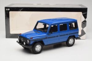 Mercedes G-Class W460 LWB Albastru Închis Minichamps 1:18 155038100 Metal - imaginea 6 din 6