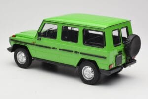 Mercedes G-Class W460 LWB Verde Minichamps 1:18 155038101 Metal - imaginea 5 din 6