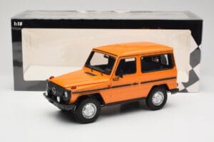Mercedes G-Class W460 SWB Portocaliu Minichamps 1:18 155038000 Metal - imaginea 6 din 6