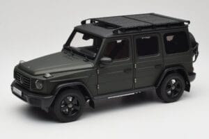 Mercedes G-Class W465 Verde Oliv Norev 1:18 B66960662 Metal