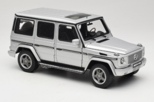 Mercedes G55 AMG W463 Argintiu AUTOart 1:18 76247 Metal - imaginea 6 din 8
