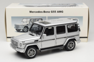Mercedes G55 AMG W463 Argintiu AUTOart 1:18 76247 Metal - imaginea 8 din 8