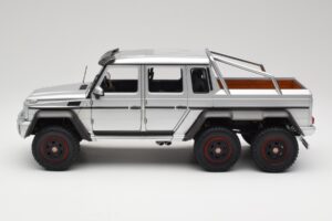 Mercedes AMG G63 W463 6x6 Iridium Argintiu AUTOart 1:18 76301 Compozit - imaginea 4 din 8