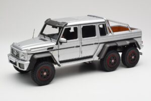 Mercedes AMG G63 W463 6x6 Iridium Argintiu AUTOart 1:18 76301 Compozit