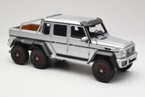 Mercedes AMG G63 W463 6x6 Iridium Argintiu AUTOart 1:18 76301 Compozit - imaginea 6 din 8