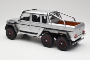 Mercedes AMG G63 W463 6x6 Iridium Argintiu AUTOart 1:18 76301 Compozit - imaginea 7 din 8