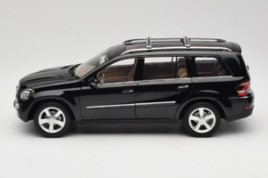 Mercedes GL X164 Obsidian Black Minichamps 1:18 B66962334 Metal - imaginea 4 din 8