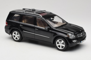Mercedes GL X164 Obsidian Black Minichamps 1:18 B66962334 Metal - imaginea 6 din 8