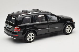 Mercedes GL X164 Period Brown Minichamps 1:18 B66962336 Metal - imaginea 3 din 8