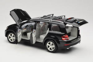 Mercedes GL X164 Period Brown Minichamps 1:18 B66962336 Metal - imaginea 5 din 8