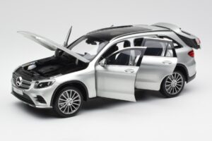 Mercedes GLC X253 Iridium Argintiu Norev 1:18 B66960363 Metal - imaginea 2 din 8