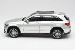 Mercedes GLC X253 Iridium Argintiu Norev 1:18 B66960363 Metal - imaginea 4 din 8