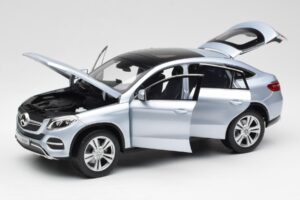 Mercedes GLE Coupe C292 Diamond Argintiu Norev 1:18 B66960358 Metal - imaginea 2 din 8