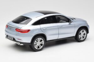 Mercedes GLE Coupe C292 Diamond Argintiu Norev 1:18 B66960358 Metal - imaginea 3 din 8