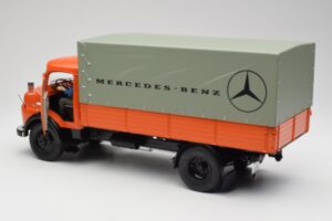 Mercedes L911 Portocaliu Schuco 1:18 450044700 Metal - imaginea 5 din 8