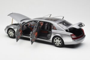 Maybach 62 LWB Himalaya Argintiu Dealer Edition AUTOart 1:18 B66962178 Metal - imaginea 5 din 8