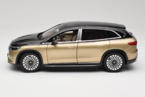 Mercedes Maybach EQS 680 V297 Bej NZG 1:18 B66960592 Metal - imaginea 4 din 8