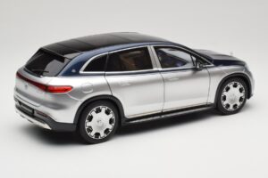 Mercedes Maybach EQS 680 V297 Albastru NZG 1:18 1060/23 Metal - imaginea 3 din 8