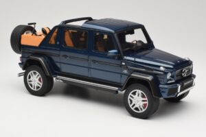 Mercedes Maybach G650 Landaulet Albastru Închis GT Spirit 1:18 GT174 Rășină - imaginea 4 din 6